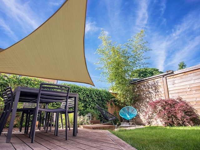  protection solaire -  protection solaire - voile d'ombrage jardin